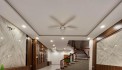 Bán nhà ngõ 165 Cầu giấy diện tích 55m2 xây 5 tầng  1 tum chống nóng, mặt tiền 4.4m giá rẻ 6.8 tỷ.